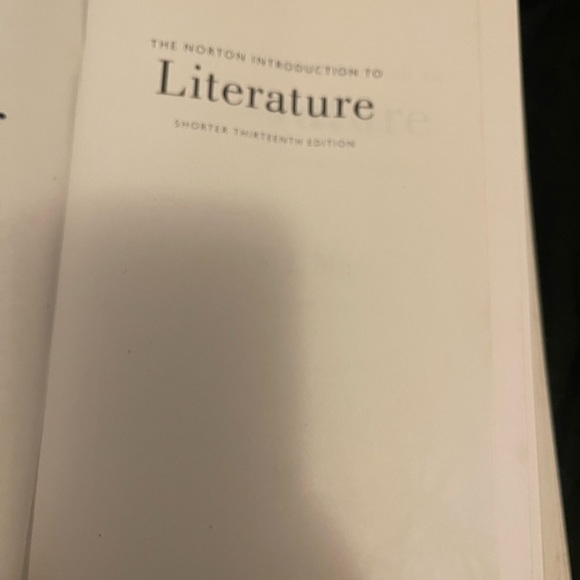 The norton introduction to literature by Kelly J mays - Picture 2 of 4